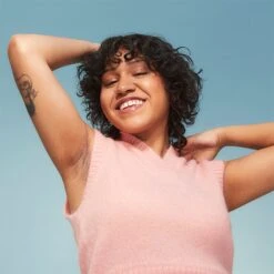 Volume Spray 13 Volume Spray -VIRTUE Shop 7 FinalPDP Model VolumeSpray