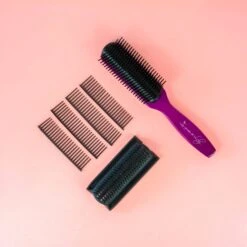 Purple Brush - La Brosse Qui Démêle Et Définit 5 Purple Brush - La Brosse Qui Démêle Et Définit -VIRTUE Shop Brosse visuel2