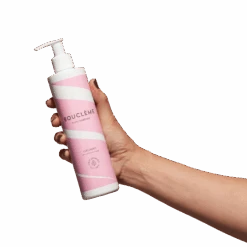 Curl Cream 11 Curl Cream -VIRTUE Shop Resized Handshots 0000s 0019 Transparent 0014 Product Hand ShotsCurl Cream