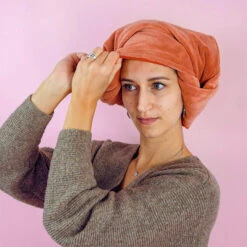 Kiss Towel - Serviette Microfibre Anti-frisottis 7 Kiss Towel - Serviette Microfibre Anti-frisottis -VIRTUE Shop serviette micro fibre secrets de loly